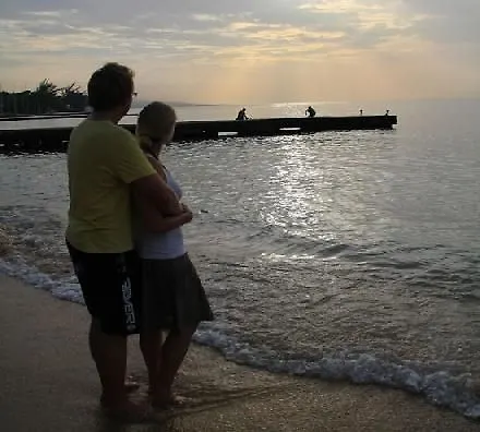 Hotel Crystal Ripple Beach Lodge Ocho Rios