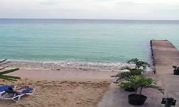 Crystal Ripple Beach Lodge Ocho Rios 2*,  Jamaica